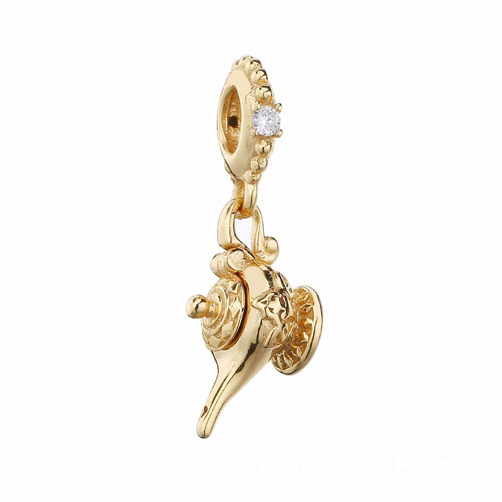 

Factory wholesale 2022 Spring 925 Sterling Silver Shine Gold Plated Classic Pendant Charm Bead For European Jewelry Charm Bracelets