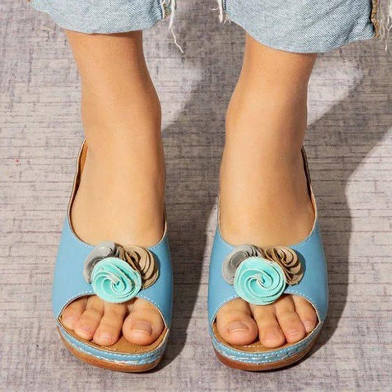 

Sandalias Mujer 2020 Summer Women's Sandals Handmade Ladies Shoe Leather Floral Sandals Women Slippers Retro Style Mother Shoes1, Beige