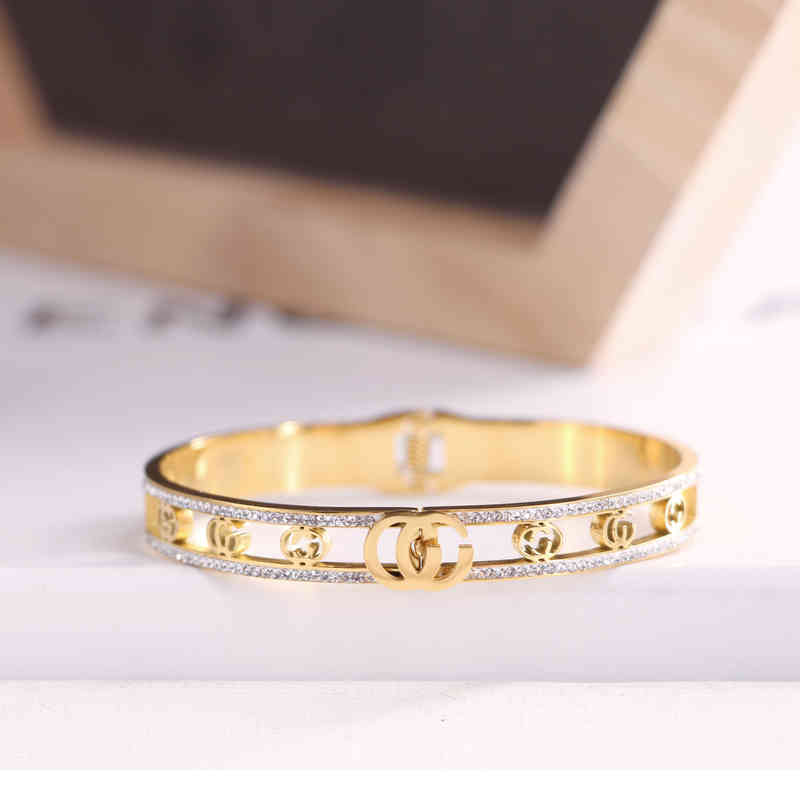 

G 2022 ucci high-end jewelry men and women Titanium Steel Ancient Letter g Hollow Out Pattern One Circle Drill Opening Spring Bracelet Fashi, Black