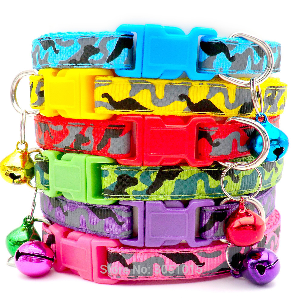 

Wholesale 100Pcs Cat Collar with Bell Fashion Camouflage Print Small Dog Puppy Kitten ID Collars Adjustable Cat Supplies 201030