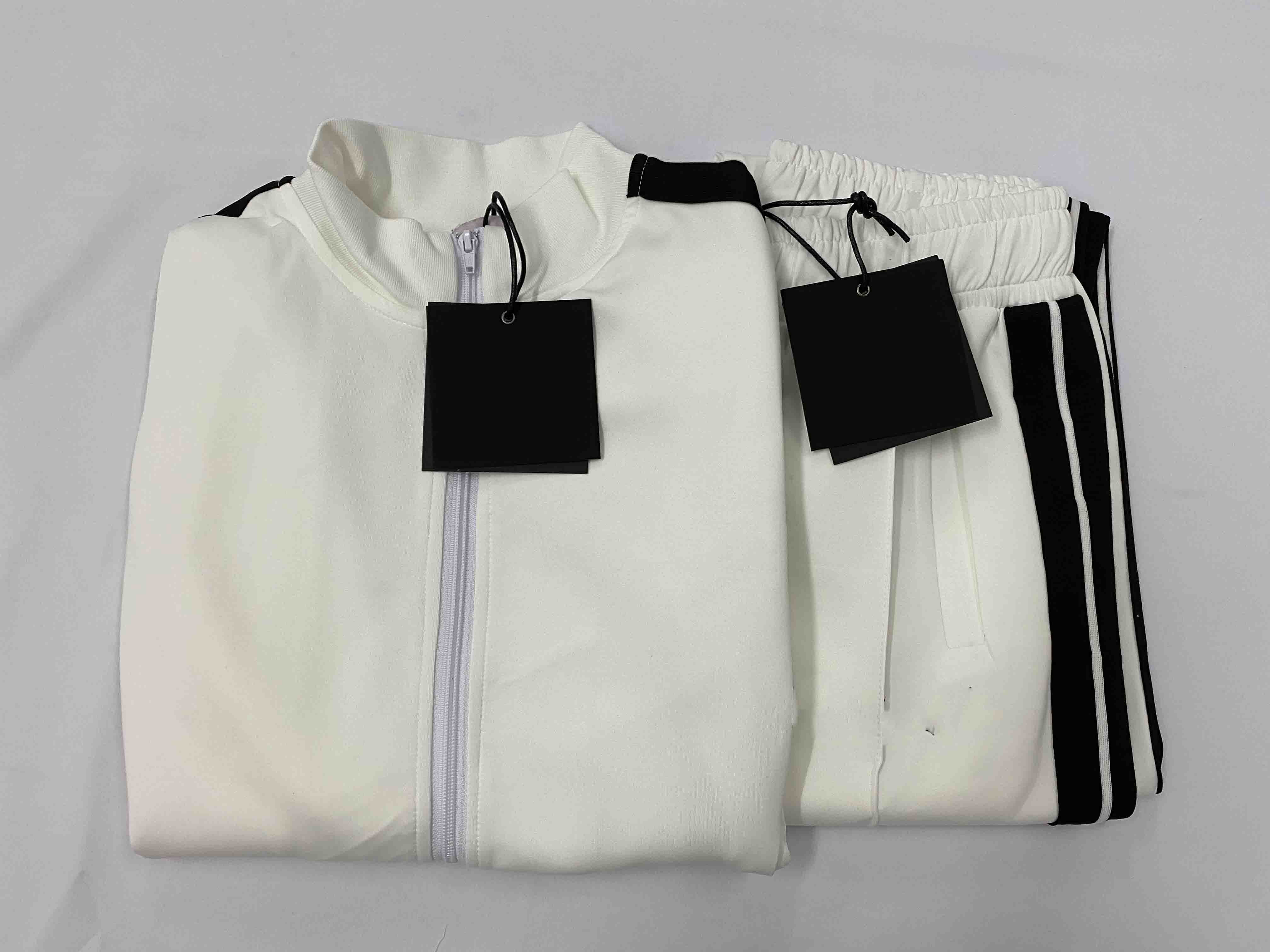 

2020 Men' and women' designer sportswear sweatshirt suits men' and women' sportswear sportswear jackets men' jackets, Bag