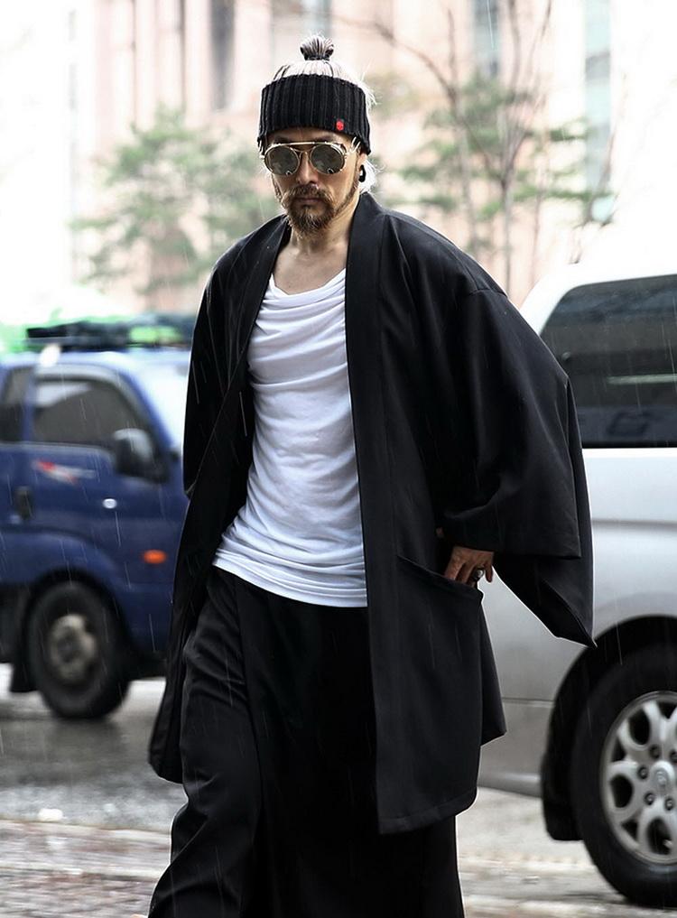 

Men's coat spring and autumn style Kimono medium length loose style cardigan men's trench coat large size, Black
