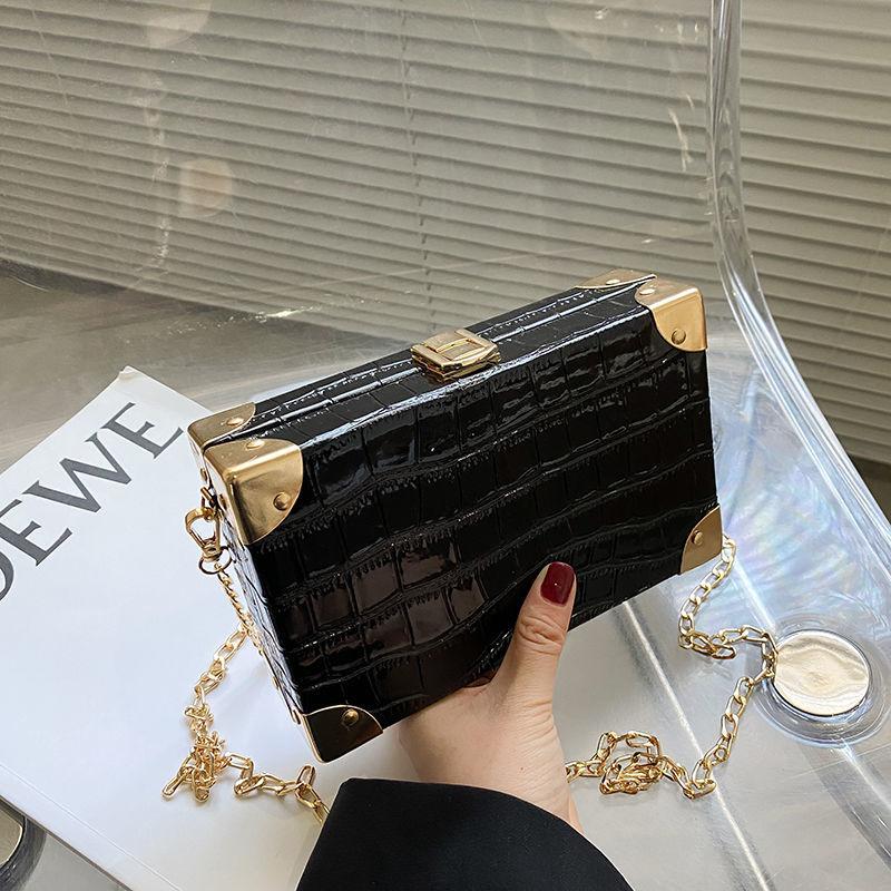 

Women Box Bag Small Square Chain Shoulder Bags Handbags and Purse Women Crossbody Bags Clutch Bolsas Femininas, Black