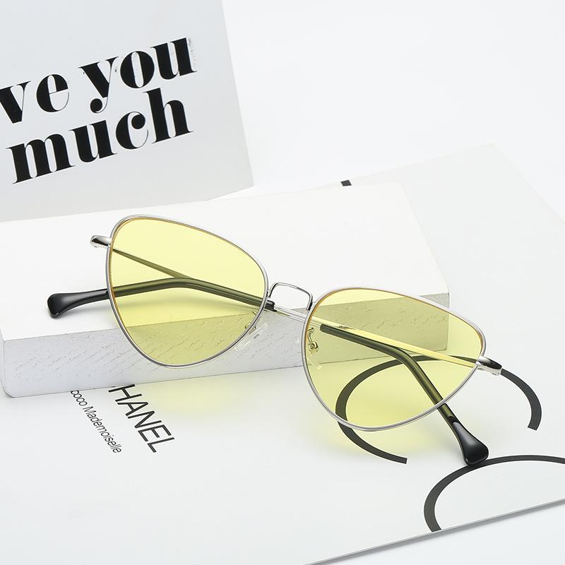 

New 2020 Small Triangle Cat Sunglasses Brand Designer Eye Sunglasses Women Men Goggles Metal Full Frame Ocean Color Lens Quality