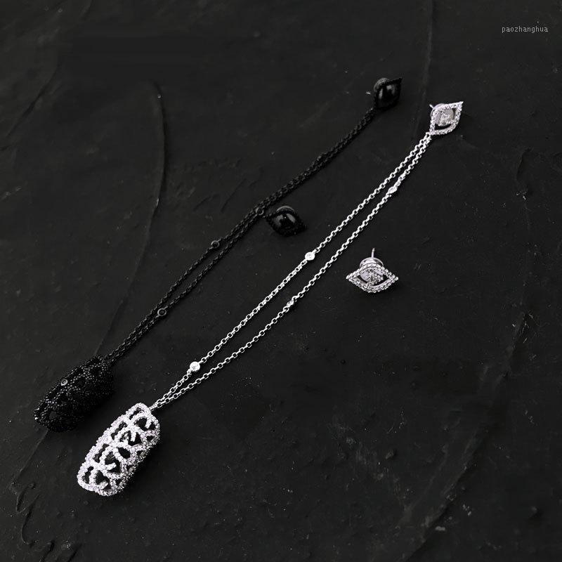 

Stud S925 Sterling Silver Summer Arabesque Earrings Female Personality Retro Asymmetric Party Banquet Gift Jewelry, Golden;silver