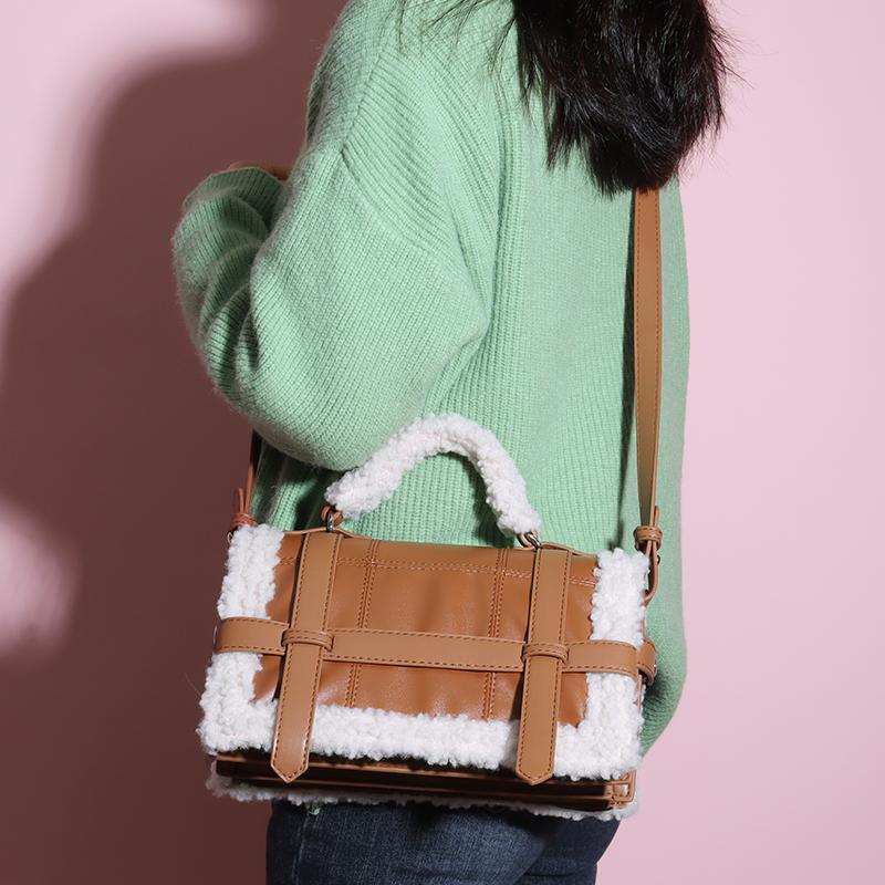 

Winter Totes Bags Brand Women Handbags 2021 Designer Luxury Ladies Crossbody Shoulder Bag Black Pu Leather Plush Good Quality, Brown