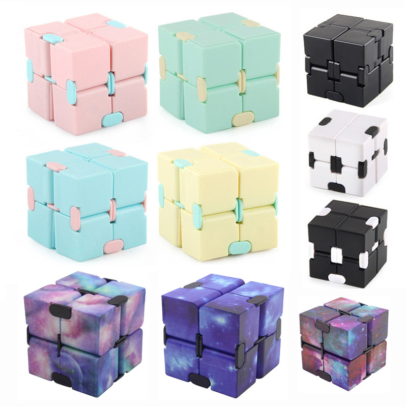 

Fidget Toy Infinite Cube Pack Toy Stress and Anxiety Relief Cool Hand Spinner Mini Toys Infinity Fidgets Cubes for Kids Adult Autism ADHD