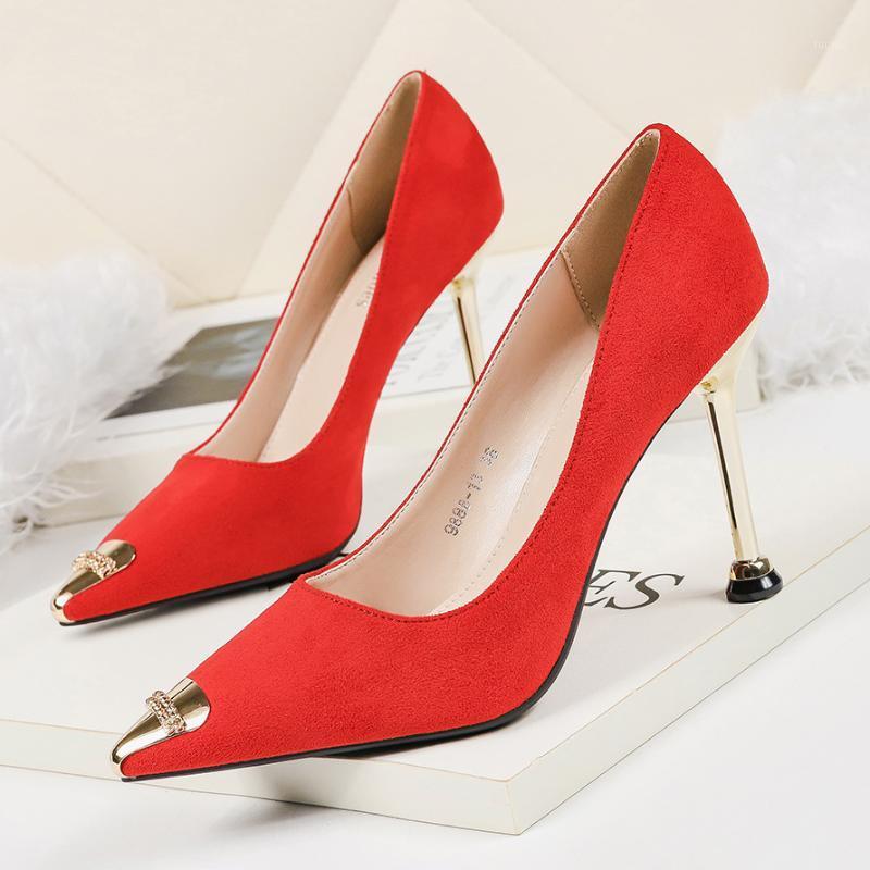 

Golandstar Metal Decoration Women Pumps Lady Dress Shoes Festival Party Wedding High Heels Shoes Career Stilettos Heels GWP0191, Black