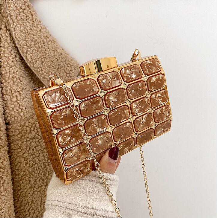 

Factory wholesale women handbag elegant atmosphere studded clutch bag personality metal hard box dinner handbags Joker fashion acrylic chain bags, Black(boutique box)