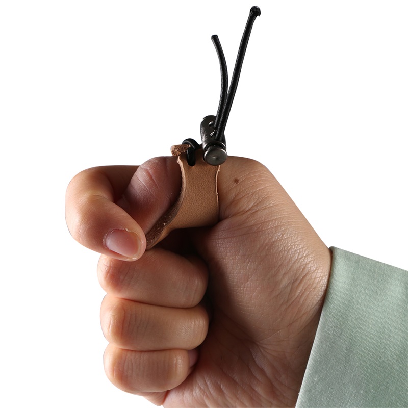 

new Thumb Finger Tip Protector Guard Ring Tab Leather Adjustable Hunting Practice Archery Pull Arrow Broadheads Shooting