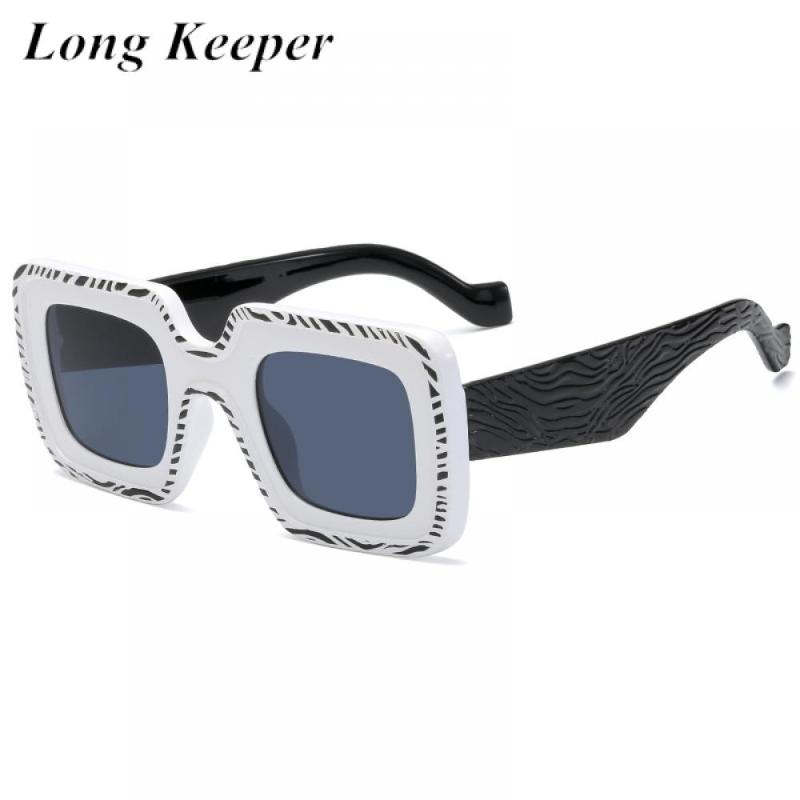 

Sunglasses 2021 Fashion Square Women Vintage Striped Wide Legs Eyewear Men Colorful Gradient Sun Glasses Shades UV400 Oculos