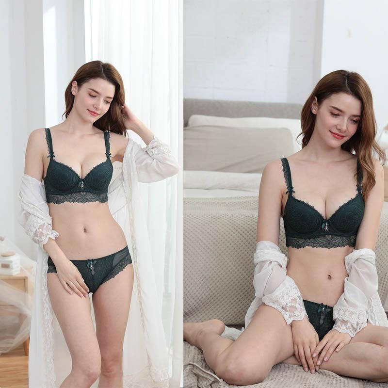 

Europe and America new style perspective girls sexy bra set Gather together the lace bra suit1, White