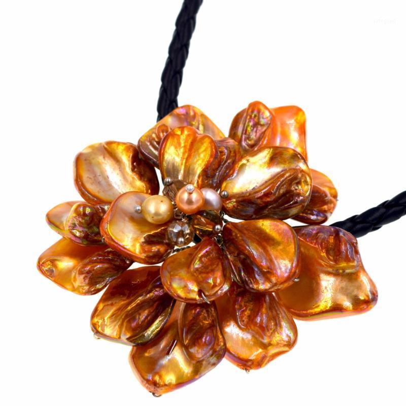 

Chokers Handmade Flower Necklace Yellow Baroque Shell Flower&Pearl Necklaces Good Gift 11 Color U Pick1