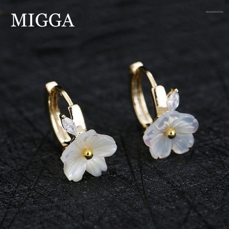 

MIGGA Delicate Small Flower Hoop Earrings Gold Color Natural Shell Ear Ring Circle Women Earrings Jewelry1