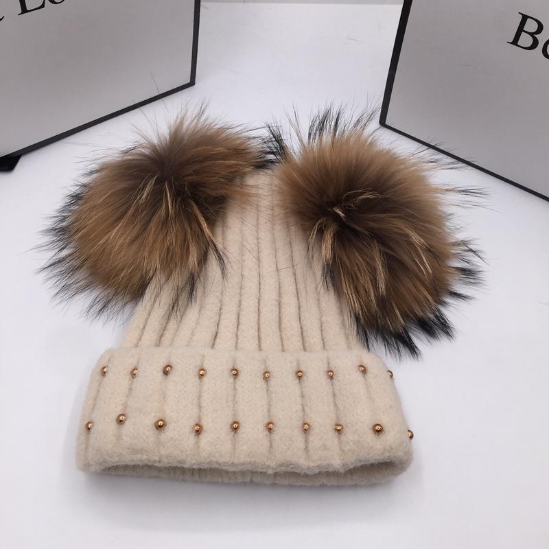 

skullies beanies for women fur bulb pearl hat to keep warm in the spring and autumn winter khaki fashionable, White