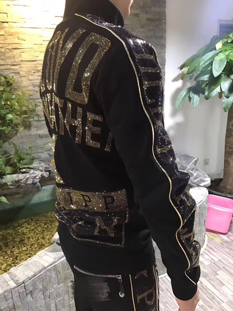 

wholesale PP phillip plain Mens Casual Tracksuit skull Hooody Luxury Hooded men young Hoodies sportswear Sweatshirt suit jacket designs Couples Te 0010