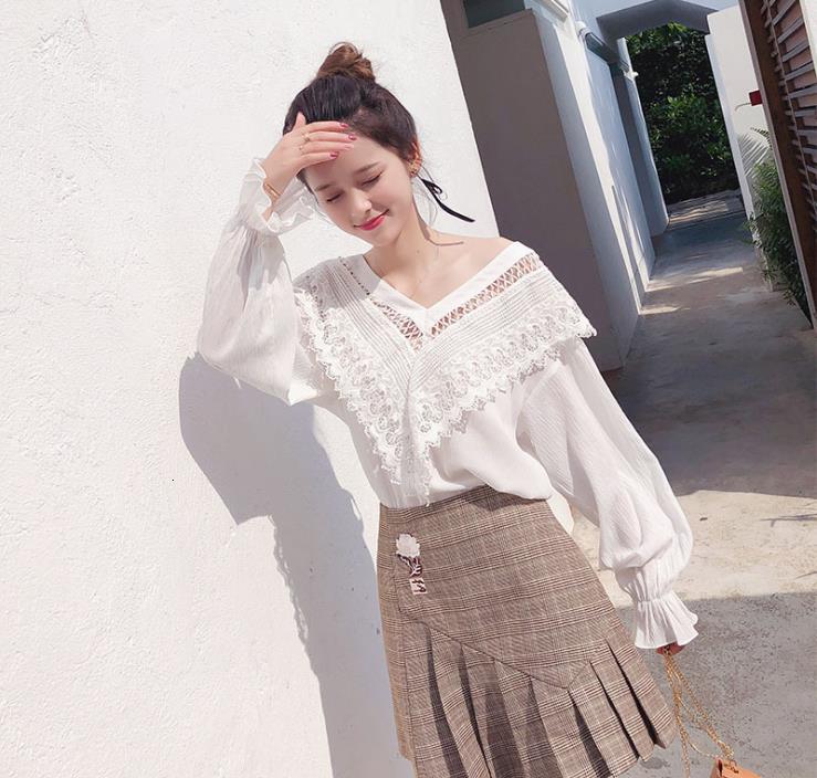 

Summer Plus Size Female White Lapel Bat Shirt Short Sunscreen Blouse Cjtb