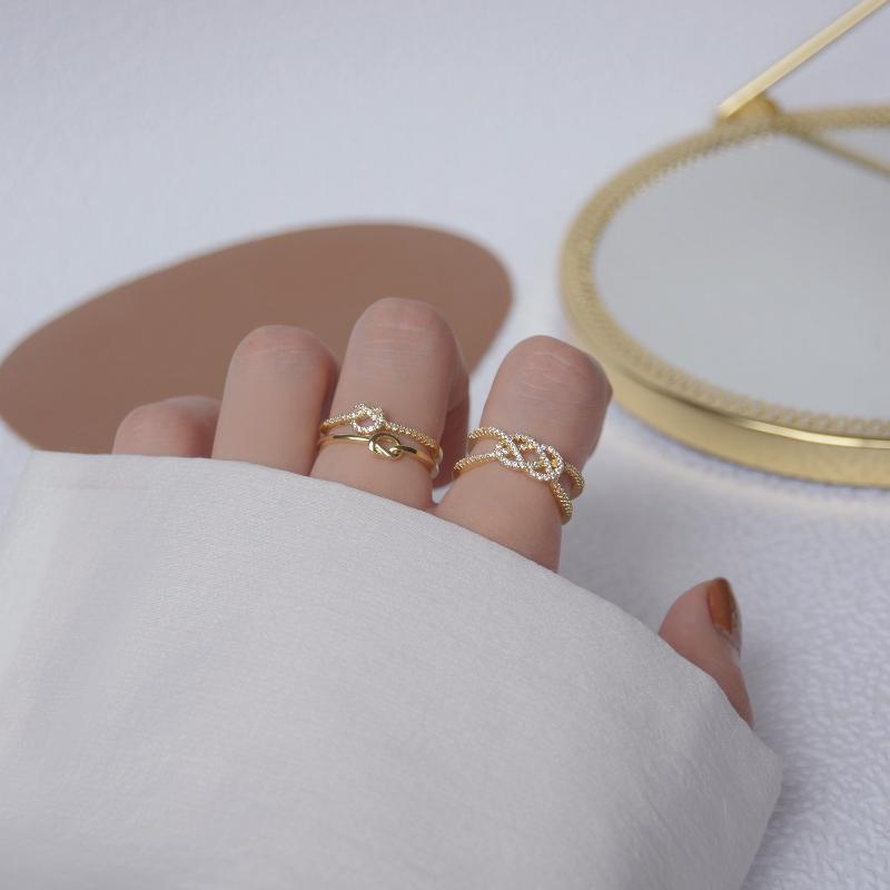 

Shiny Side New Accessories Crystal Twist Adjustable Rings for Women Gift Unique Engagement Zirconia Rings Set