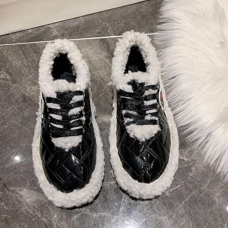 

Winter suede low cut plus velvet women's cotton shoes warm and comfortable casual flat outdoor sports shoes, Black