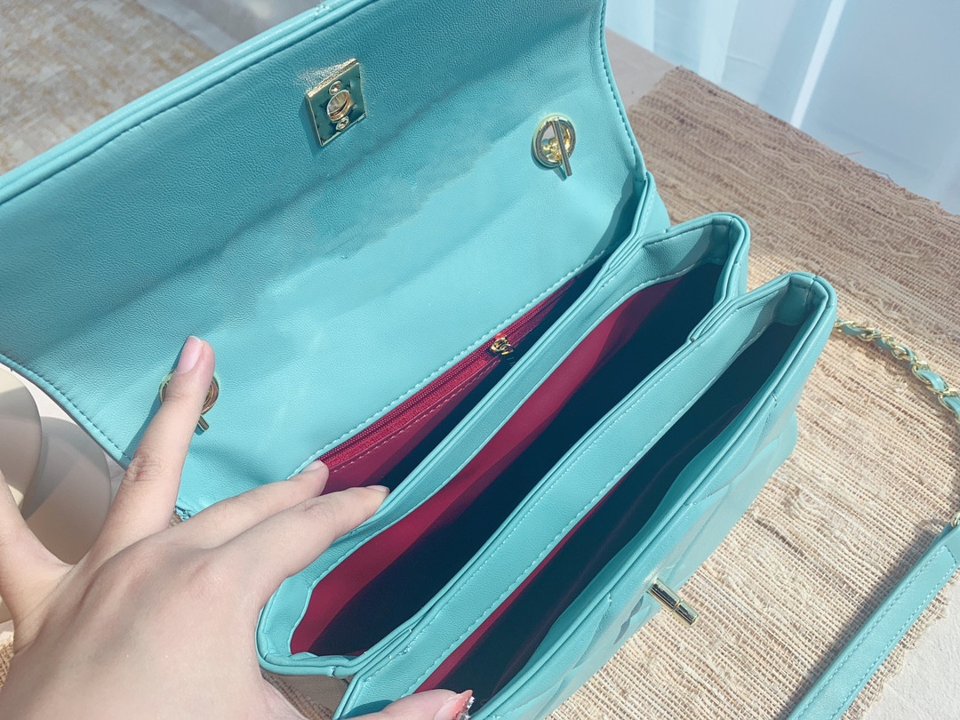 

Women Luxury Crossbady High bag Quality Wholesale Price Genuine Leather Shoulder Flap Handbag with small and big lattice fashionskhh, This option is extra shipping free pls c