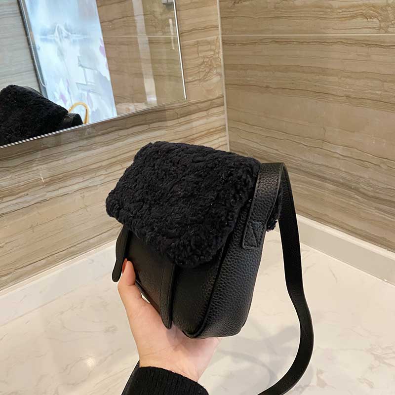 Nouvelle vente chaude 2021 Mesdames Messenger sac sac à main sac à main laine One épaule Messenger Sac Mode Designer Haute Qualité Casual Peluche