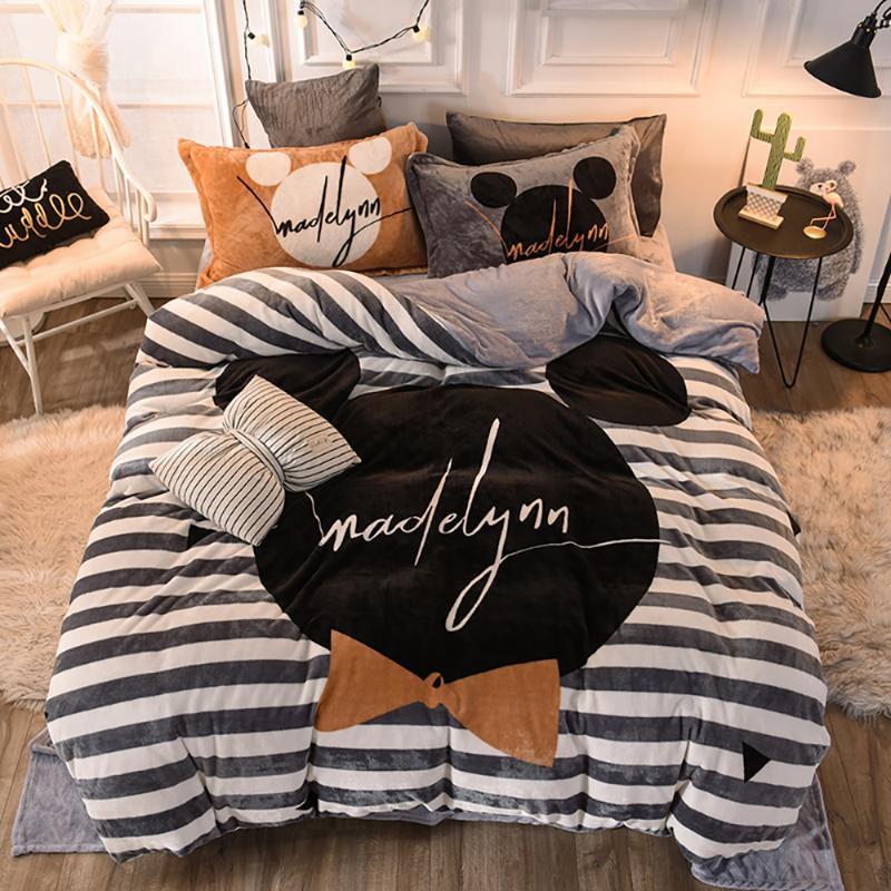 

Queen Size Bed Sets With Zipper Closure Machine Washable Bedsure Duvet Cover Set, Design1