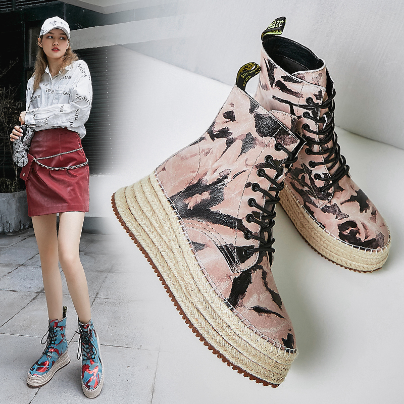 

2021 Footwear of Natural Graffiti Printed Heel Short Europe and America Boots On-line VPM0, Pink.