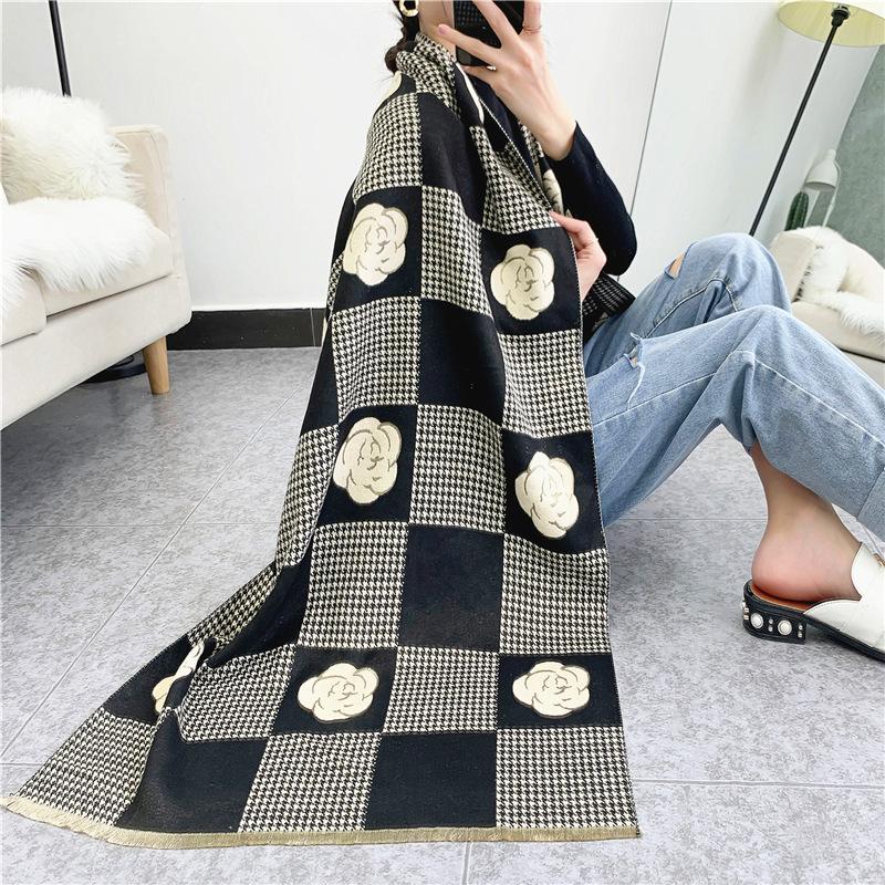 

2021 new camellia floral cashmere scarves women winter thick warm blanket wool scarf shawl wraps double sides available