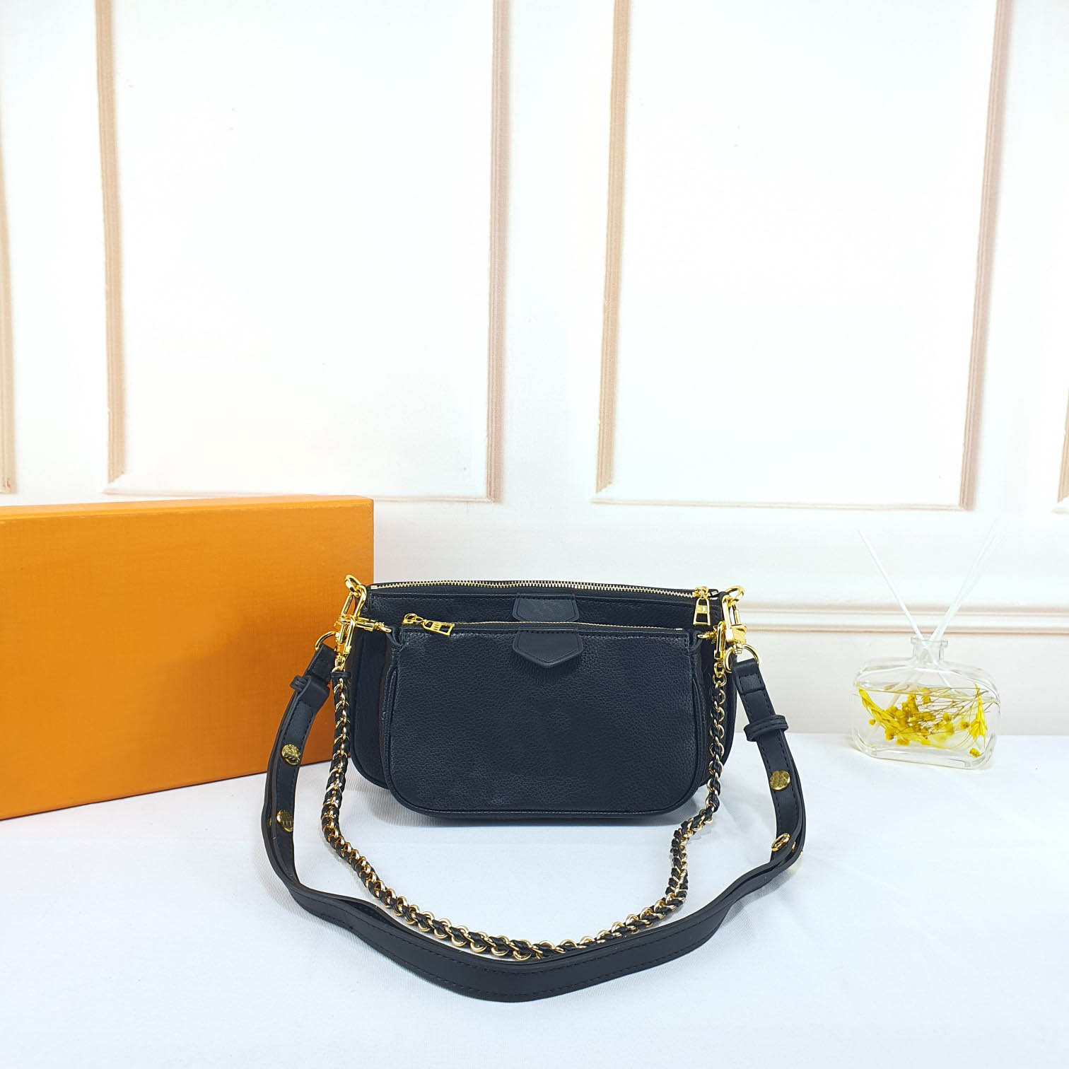 

New80447 designer luxury bags three piece set, portable diagonal shoulder bag, with round cake mini bag, it is more young and beautiful Classic 44823, Old flower # red shoulder strap