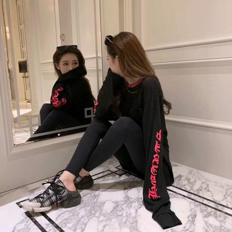 

Autumn 2020 ch crosin long sleeve T-shirt ins super fire neckline red Sanskrit flower arm cross men's and women's top, Black