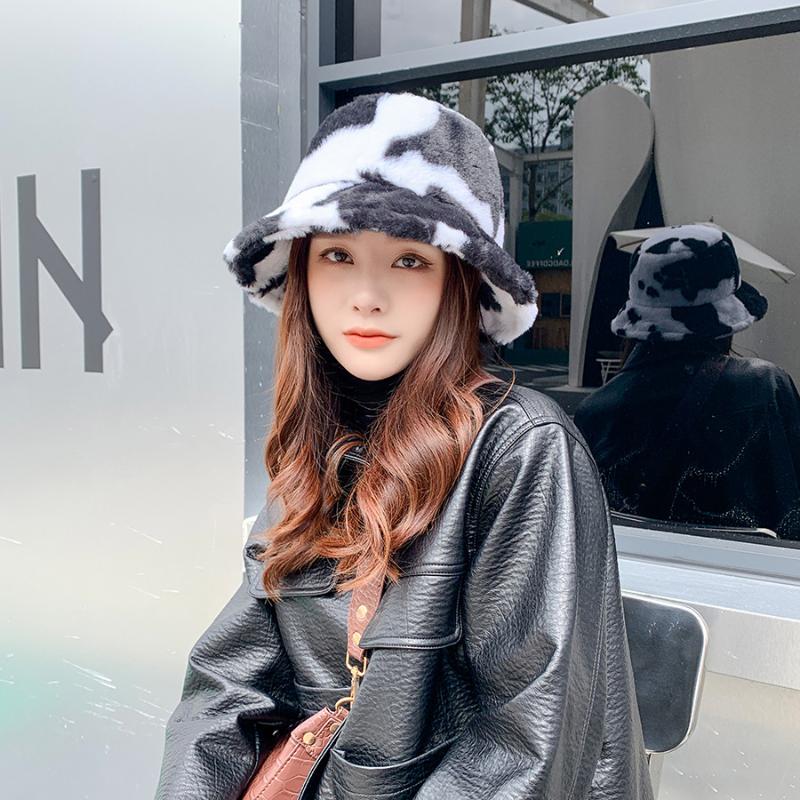 

Bucket Hats For Women Winter Leopard Cow Print Faux Fur Plush Hat Outdoor Warm Soft Velvet Fisherman Cap Lady Fashion Panama, Color 4