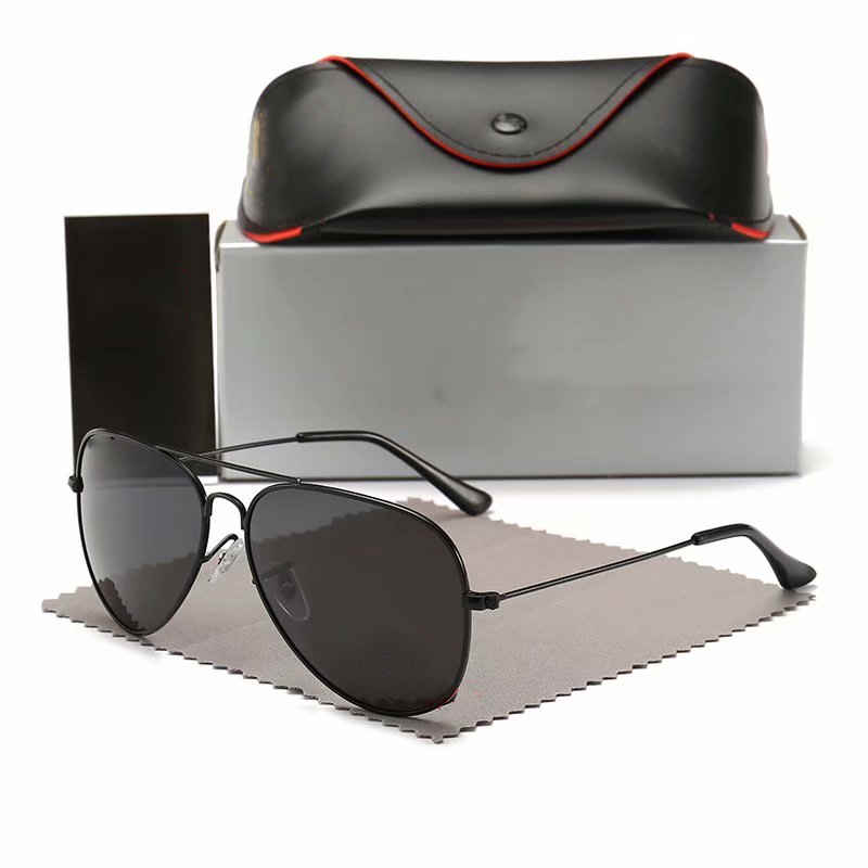 

2021 Luxury-High Quality Classic Pilot Sunglasses Designer Brand Mens Womens Sun Glasses Eyewear Gold Metal Green Lenses Black Cases