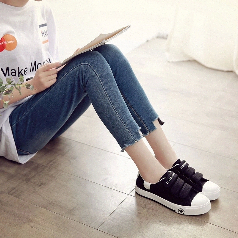 

Women's Casual Fashion New Soft Bottom White Shoes Solid Color Shallow Shoes Canvas Shoes Gilrs Sneakers Generation #Po2Y