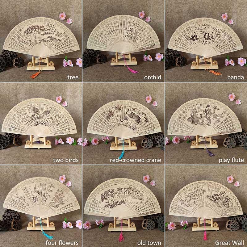 

Antique circular fan Fan Vintage Hollow Incense Wood Lady Folding Fans Chinese Style Wood Carving Printing Craft Decoration