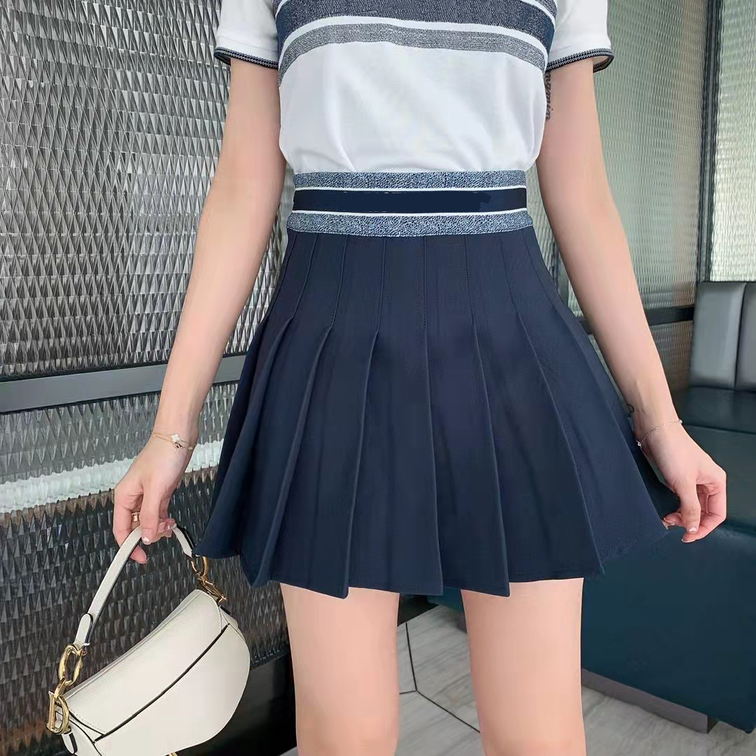 

Women Skirts Above Knee Pants Dress With Letters Waits Prined Designer Bottoms Lady A-Line Skirt Pleated Style Slim Bottom Shorts, Black