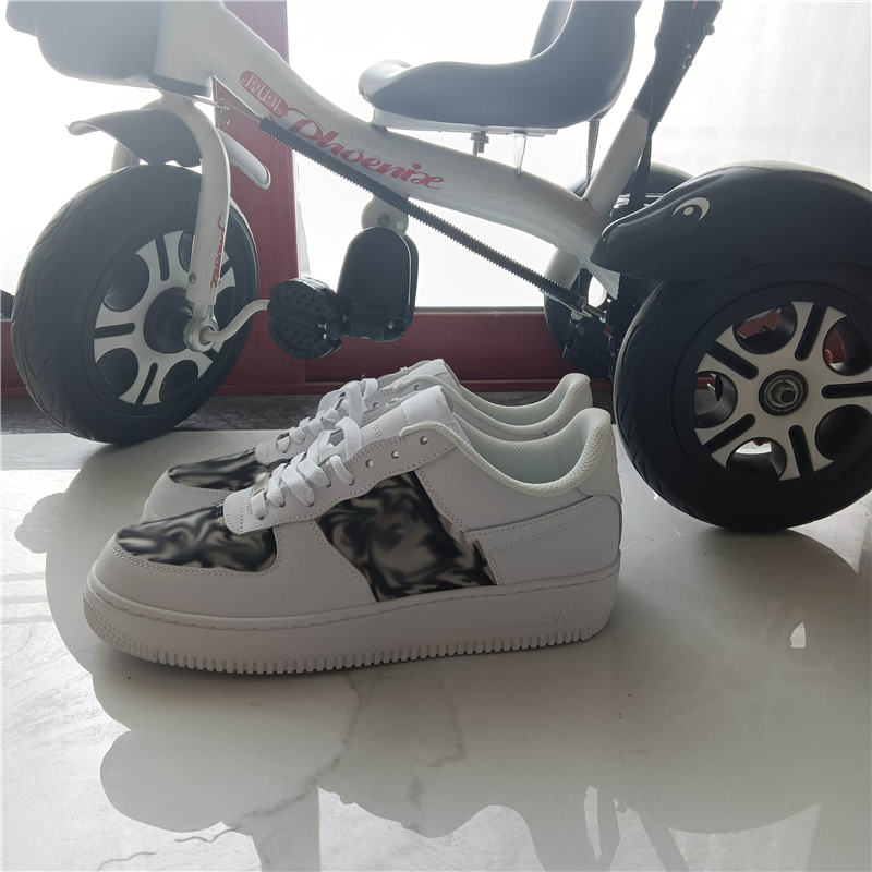 

2021 Company-level original single version joint first layer soft leather stitching sneakers casual sports, Without box 1