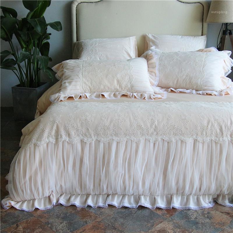 

4pcs Egypt Cotton Satin Princess Lace Bedding set Embroidered first love Duvet Cover set Bed skirt pillowcases Queen King size1, Ml2