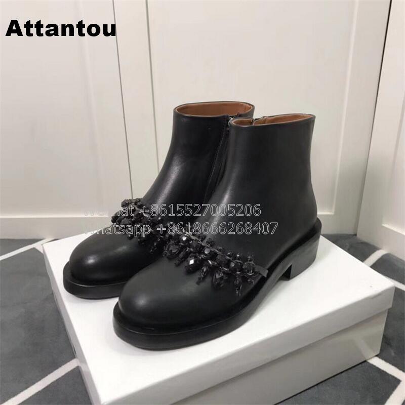 

New Fashion Black PU Leather Boot Woman Round Toe Riding Boots Designer Chain-Link Low Heel short Booty, As showed color