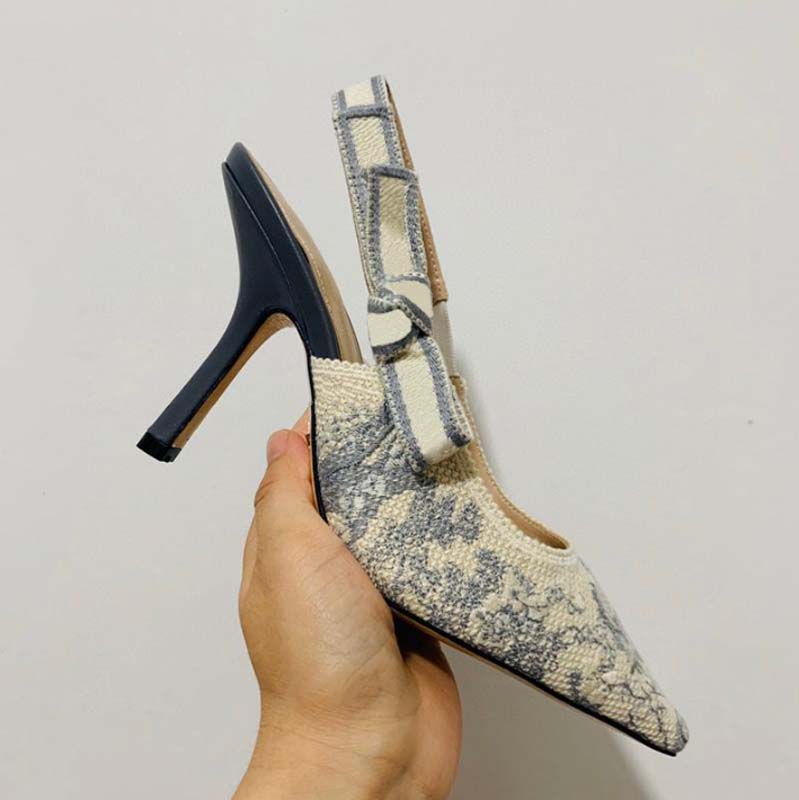 

Classics Women shoes Sandals fashion Beach Thick bottom slippers Alphabet lady Sandals Leather High heel shoes slides By home011 04, #29