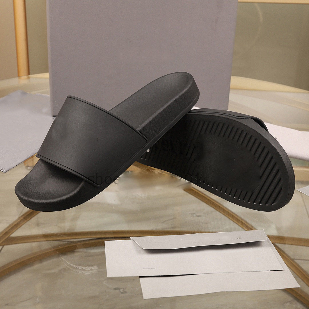 

Paris Sliders Mens Womens Summer Sandals Beach Slippers Ladies Flip Flops Loafers Black Ourdoor Home Slides Chaussures unisex franchise