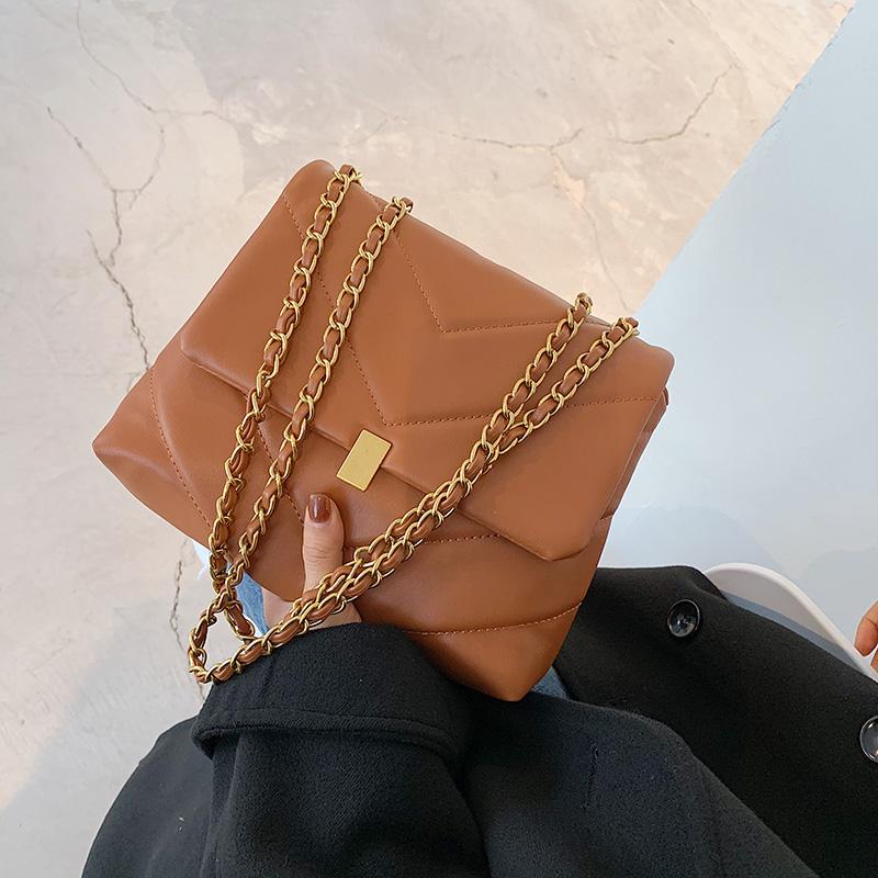 

Solid color leather shoulder messenger bag 2021 new ladies chain handbags fashion casual shopping bag multi-layer envelope, Black