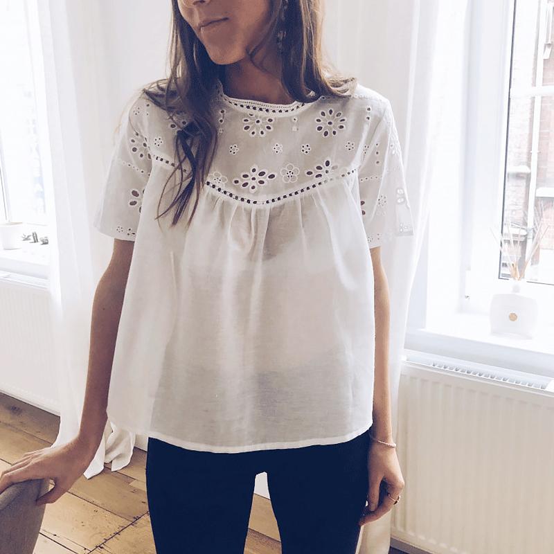 

Vintage Hollow Out Embroidered Blouse Women Short Sleeve Casual Shirts Female White Summer O Neck Sweet Elegant Tops Blouse, As pic