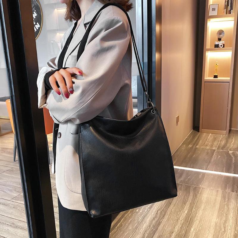 

New Fashion Handbags Wear-resistant Large Capacity Messenger Bag Women Leather Classic Shoulder Handbag Retro Purse, As pic