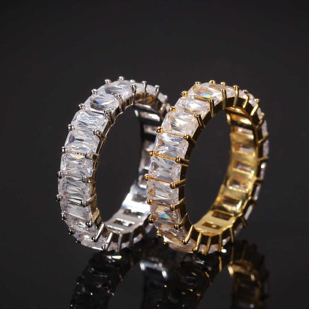 

Luxury Designer Jewelry Mens Rings Hip Hop Bling Diamond Ring Wedding Engagement Pandora Style Gold Silver Championship Rings Rapper Love