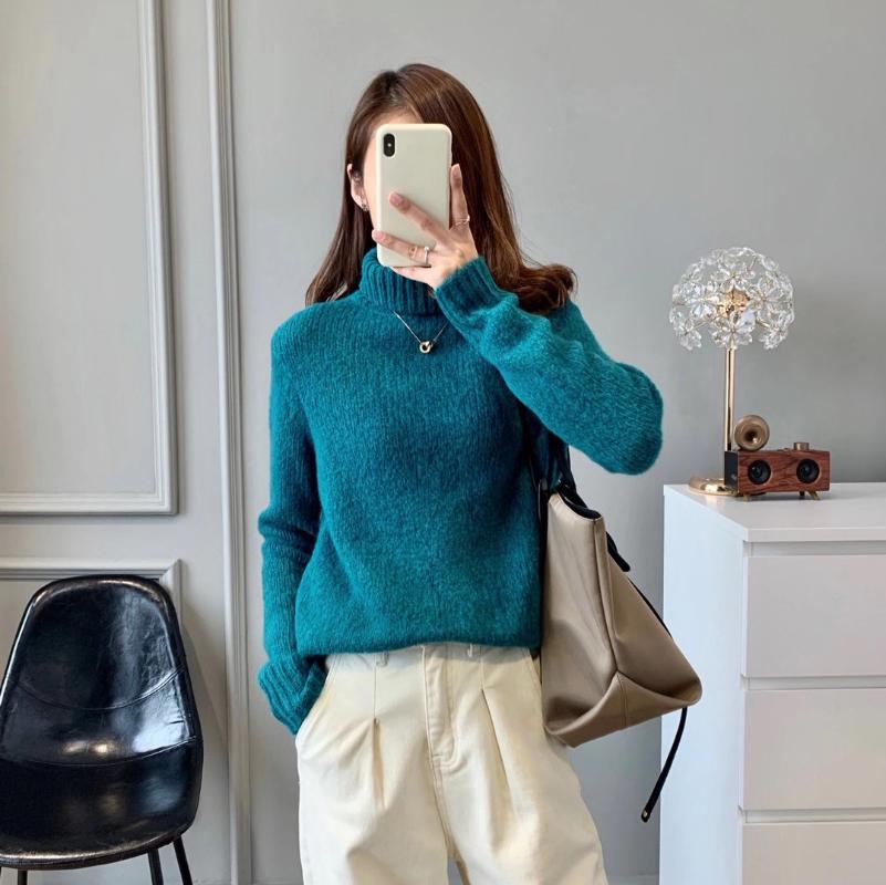 

Turquoise green fashionable white Spanish high end women's high collar wool top sweater women's new fall / winter 2020