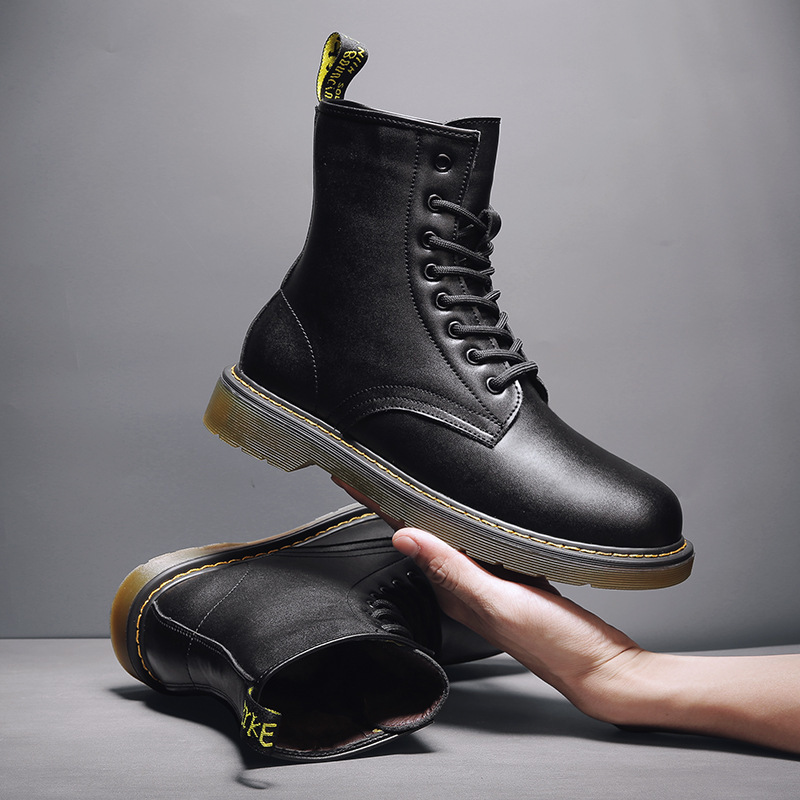 Chaussures Femmes Automne et hiver 2020 Nouvelle version coréenne des amants Martin Bottes Trend Britannique Style Haut Haut Haut Homme Casual Ho