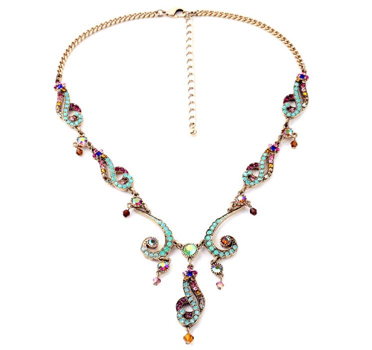 

Women's Beautiful Austrian Crystal Wedding Necklace Luxury Two Colors Classic Collars Gold Color Shinning Necklace