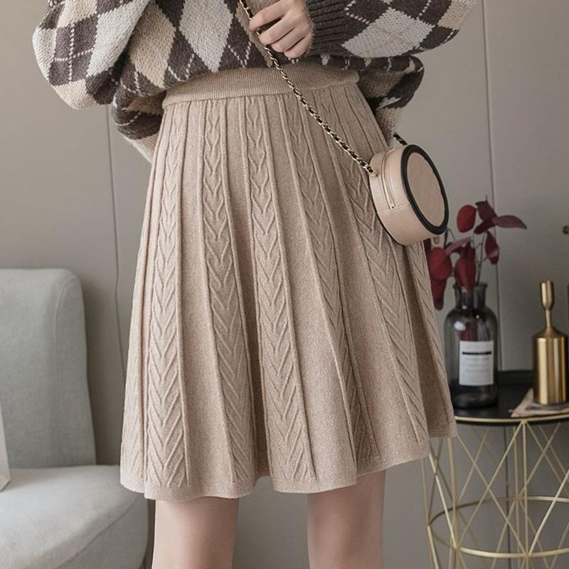 

Autumn Winter 2020 Women Shiny Short Sweater Skirts Female E-Girl Fashion Casual Streetwear Above Knee Cable Knitted Miniskirt, Black