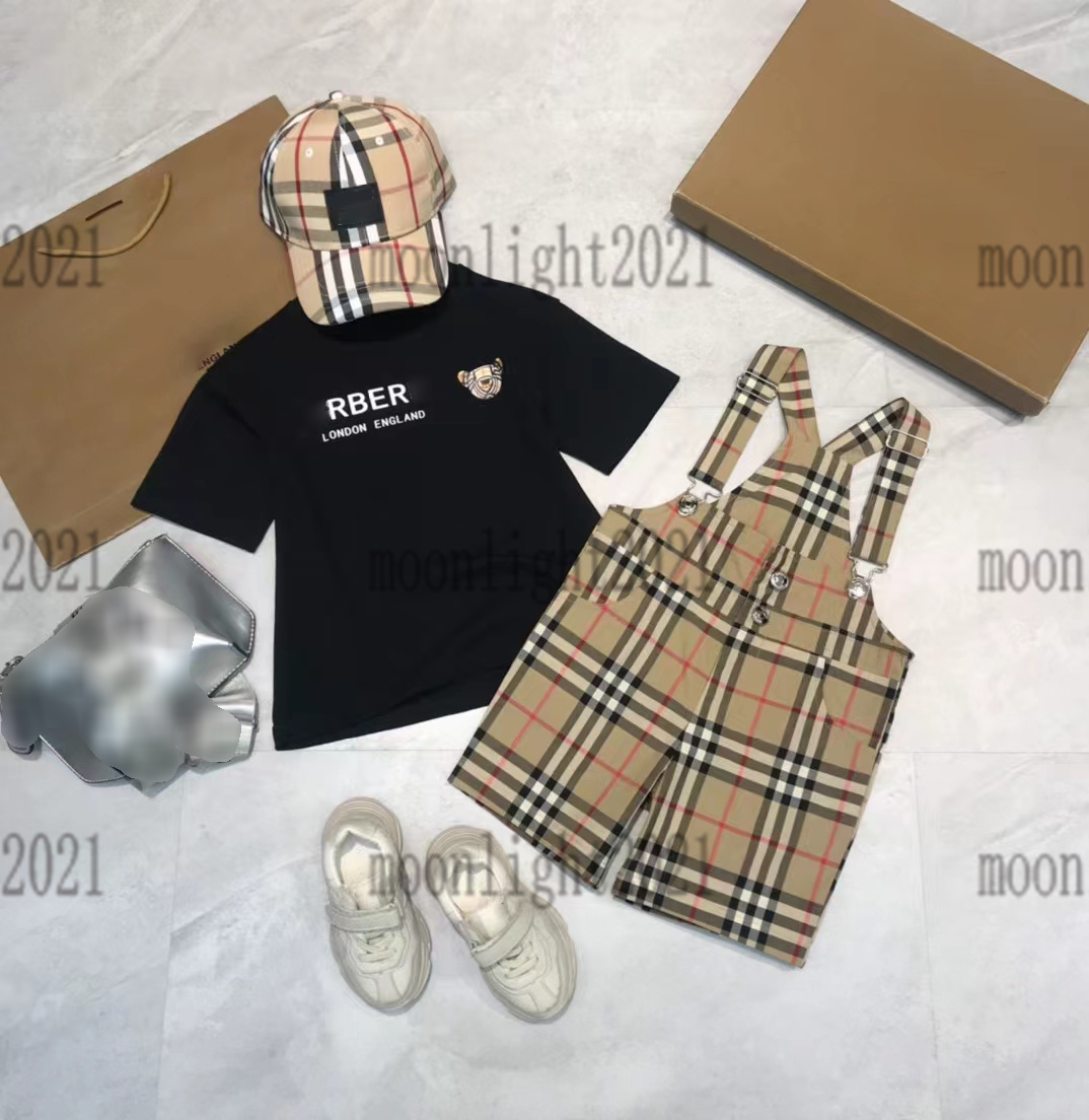 

high-end 2022ss boys bbr overalls shorts sets white t shirts brand 2 pieces sets bear print shirt for kids casual sports t-shirts suits clot