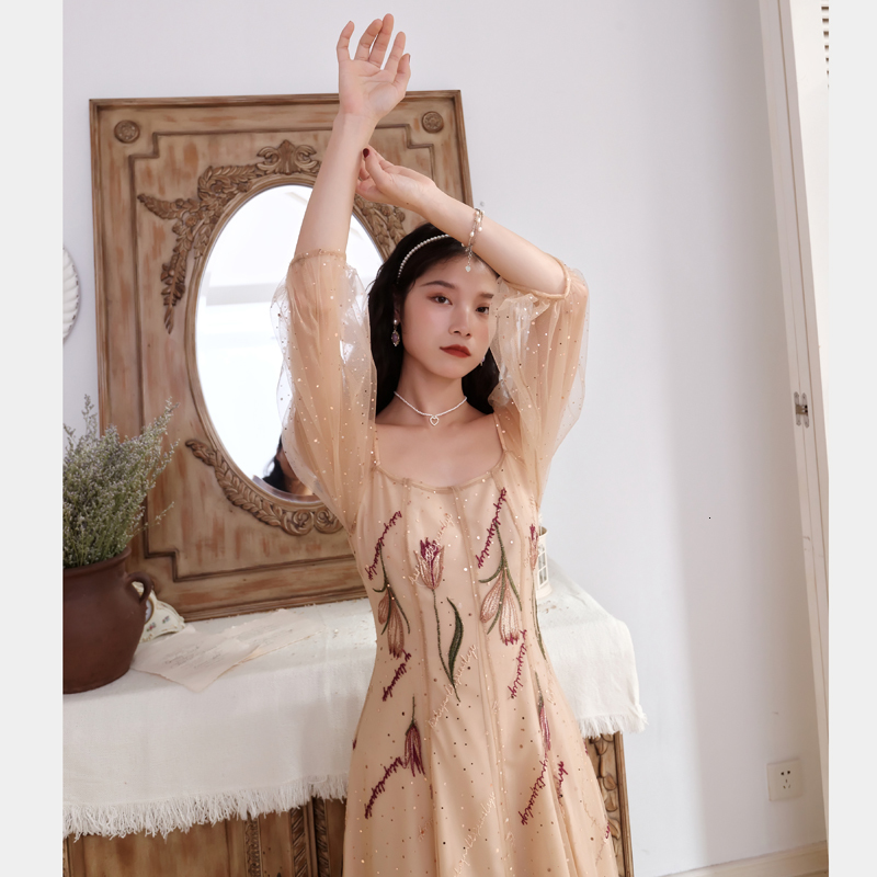 

2021 Summer Elegant Floral Mesh Embroidered Lace Long Party Dress Female Puff Wrist Vintage Sleeve G6m3, Blue